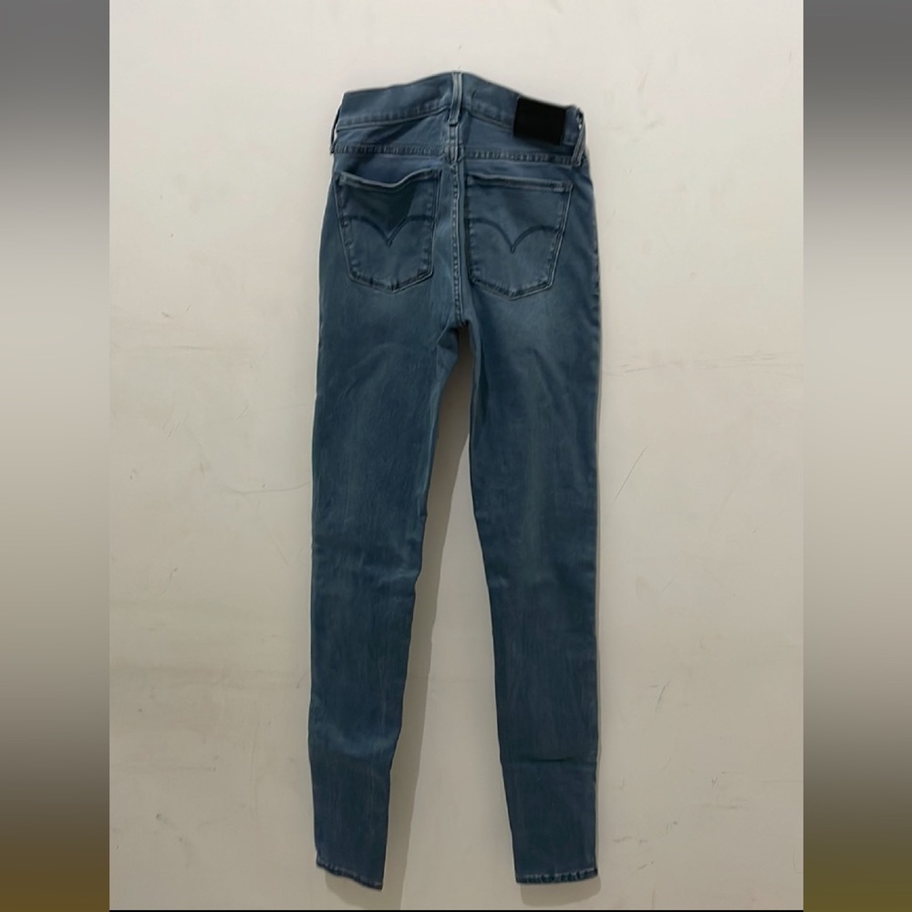 Denim - Picture 7 of 10